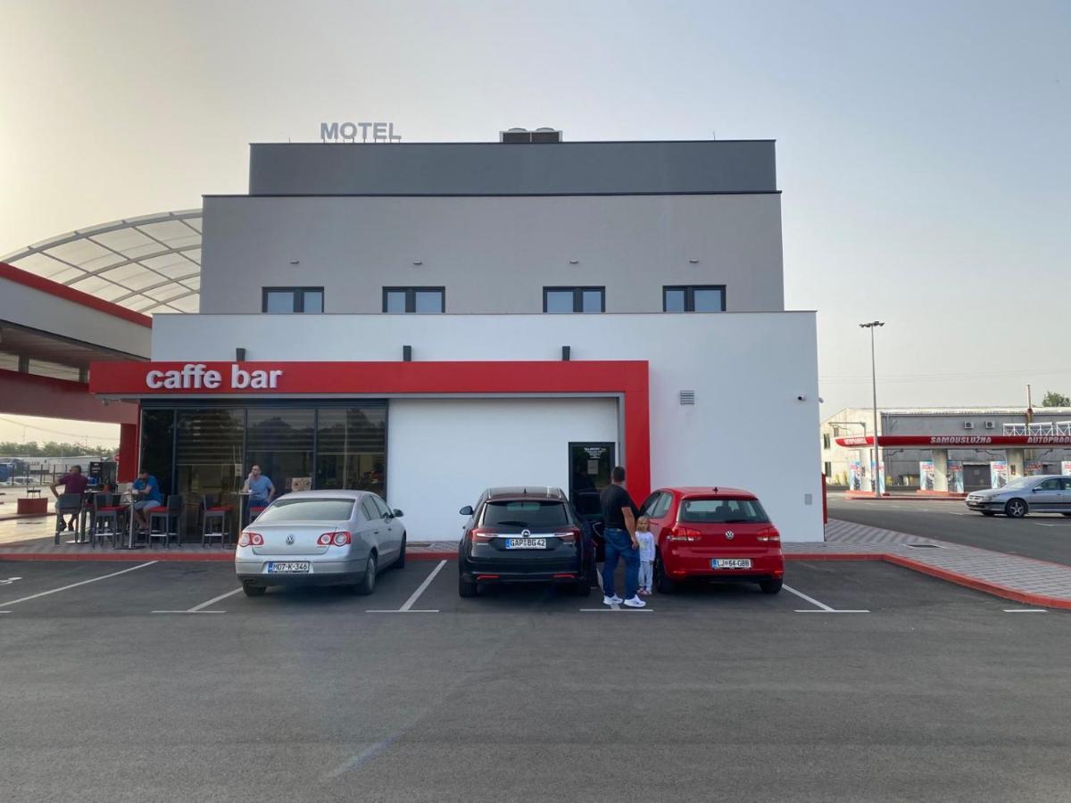 Belamionix Motel Bosanski Samac Exterior photo